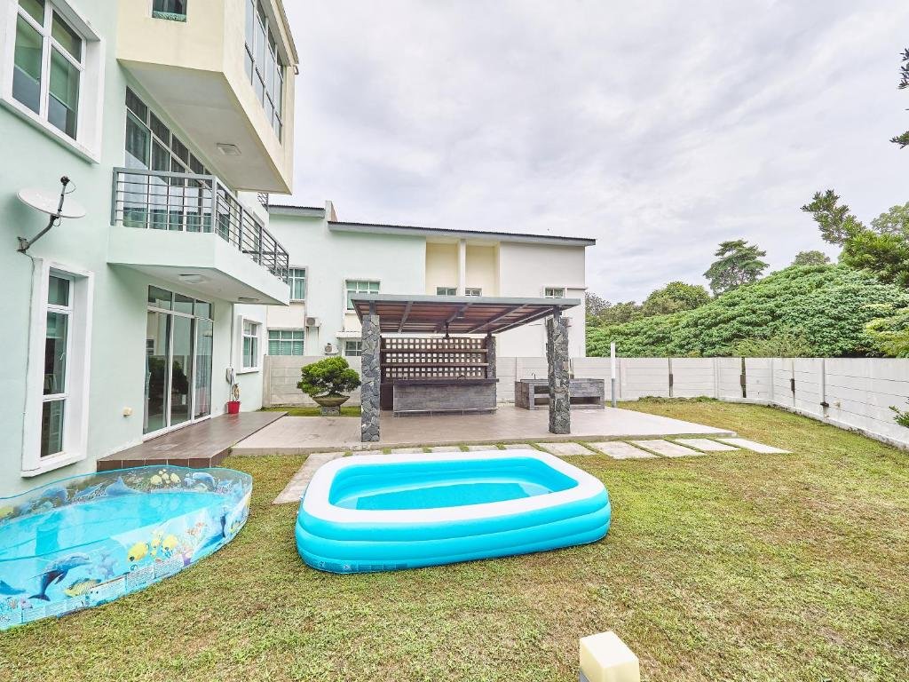 Shamrock Villas Batu
